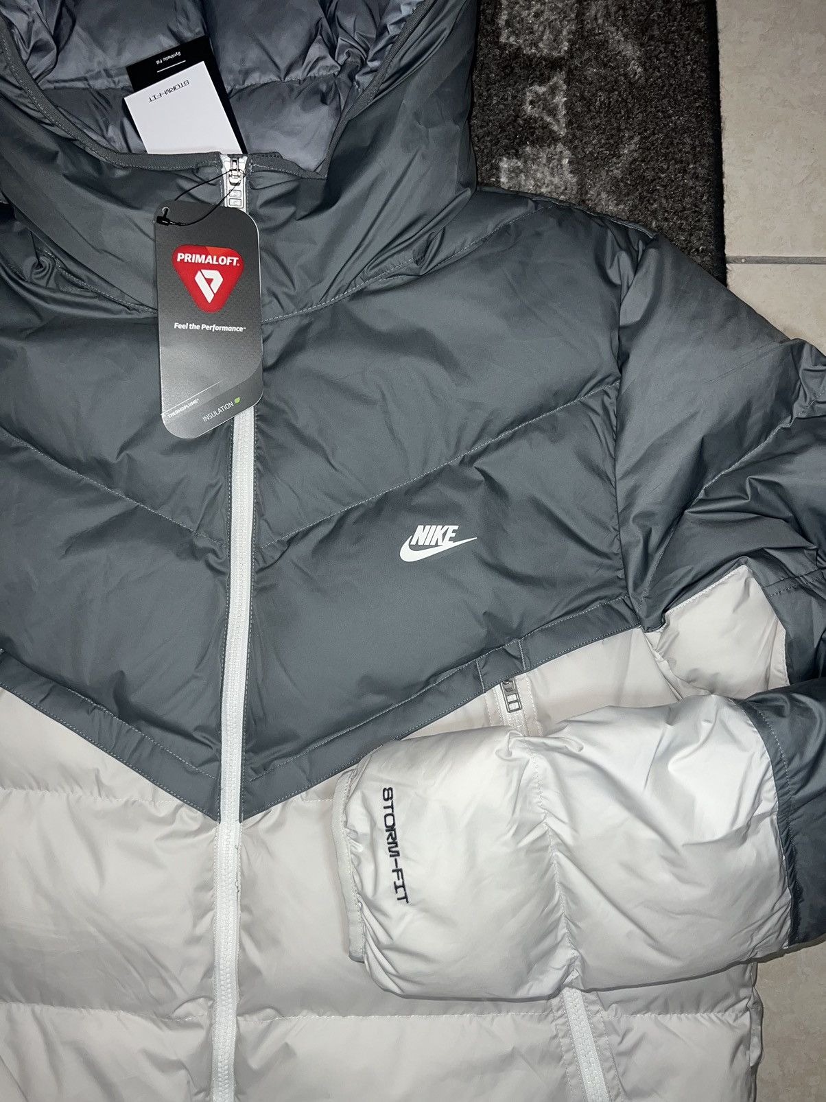 Nike Nike Sportswear Storm-FIT Windrunner Size US XL / EU 56 / 4 - 2 Thumbnail