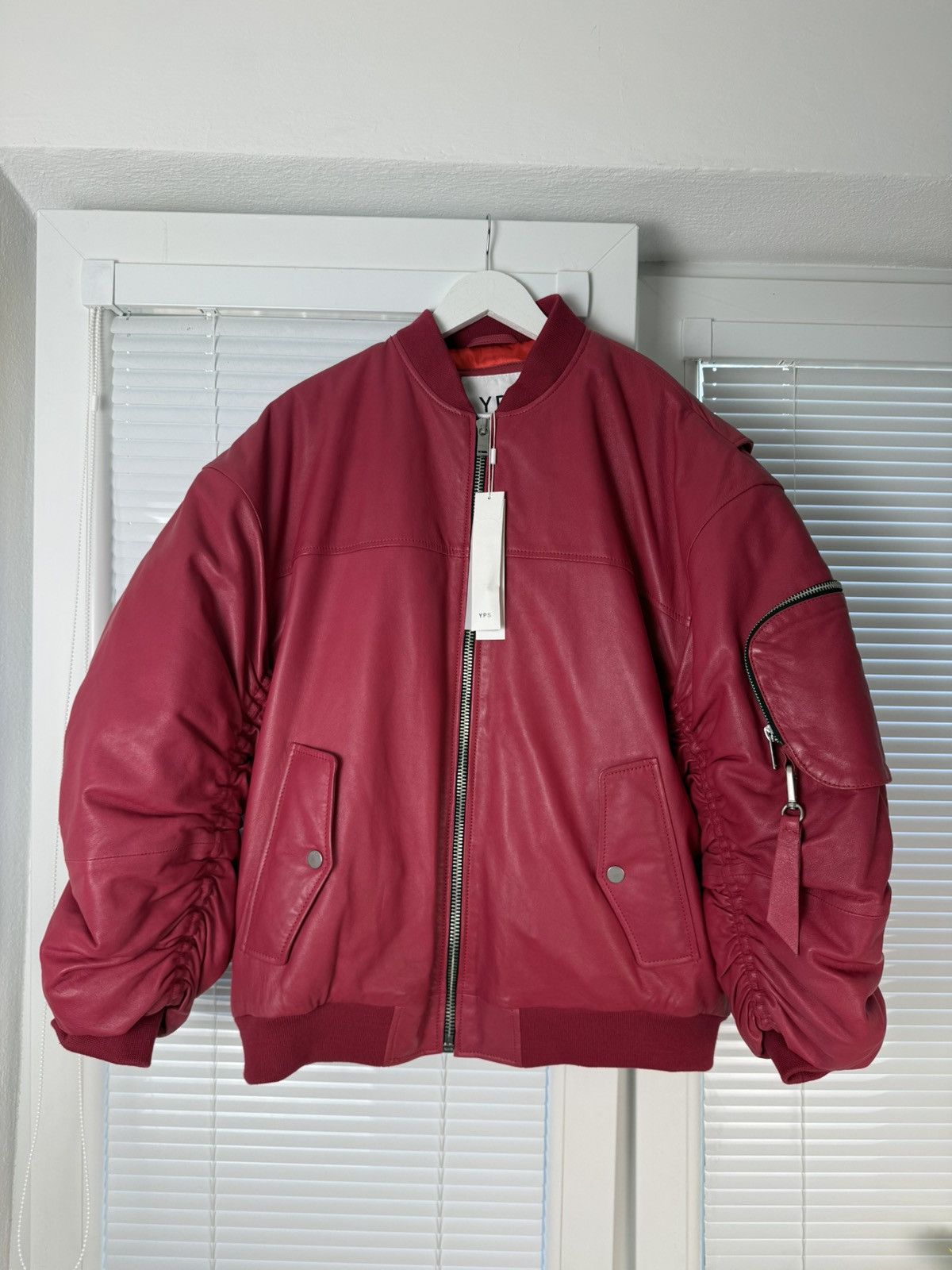 Vintage Young Poets Society Bomber Size S / US 4 / IT 40 - 1 Thumbnail