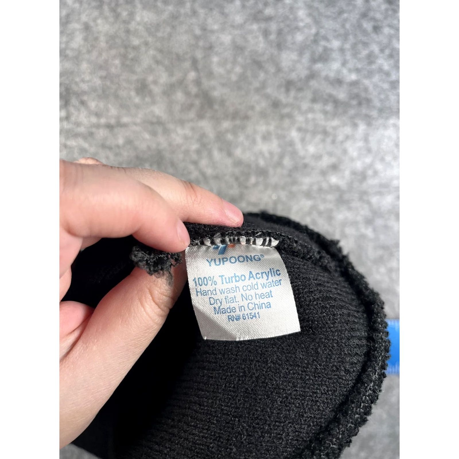 Vintage Yupoong Beanie Hat Mens One Size Black Knit Green Logo Front Embroidery Winter Stretch Acrylic Knit Cap Size ONE SIZE - 7 Thumbnail