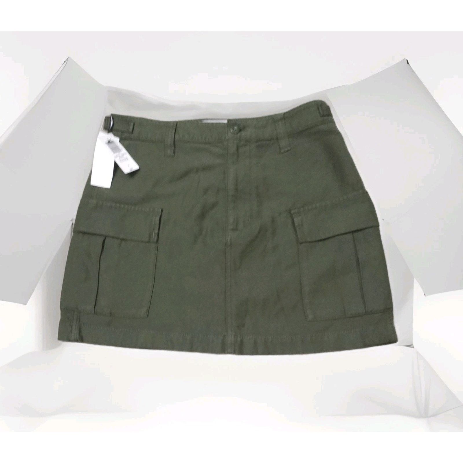 Aritzia Aritzia TNA Supply Cargo Utility Micro Mini Skirt Army Size 28" / US 6 / IT 42 - 6 Thumbnail
