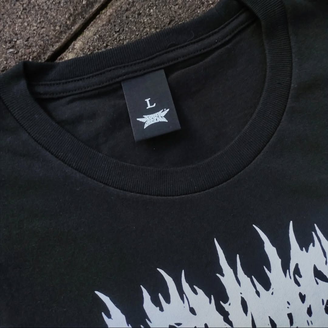 Band Tees BABYMETAL BxMxC 2019 Tee Size US L / EU 52-54 / 3 - 4 Thumbnail