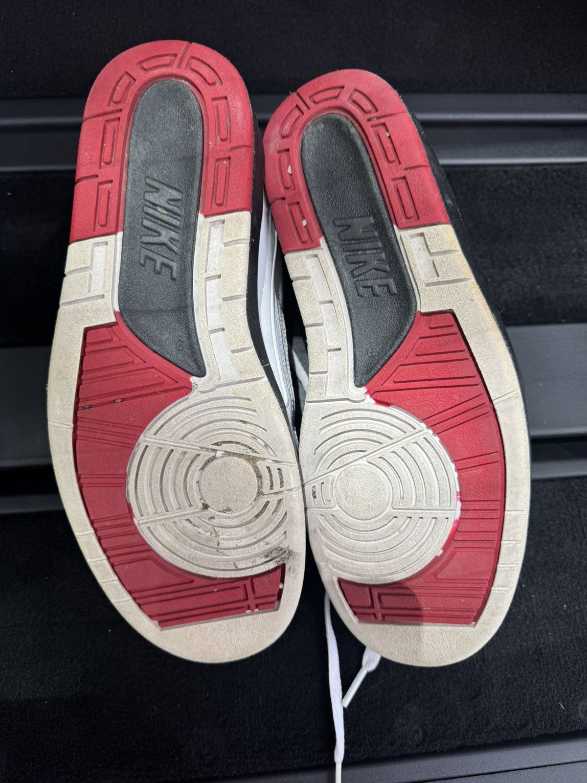 Jordan Brand Jordan 2 Low Chicago 2016 Size US 9 / EU 42 - 7 Thumbnail