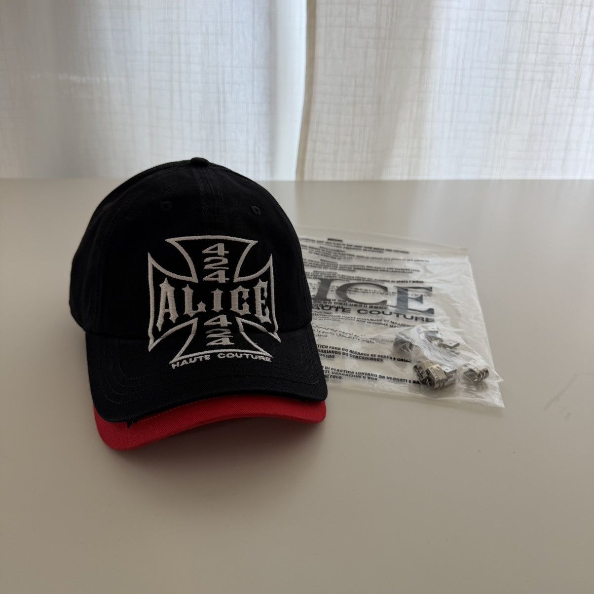 424 424 x ALICE HOLLYWOOD HAT DOUBLE PANEL Size ONE SIZE - 5 Thumbnail