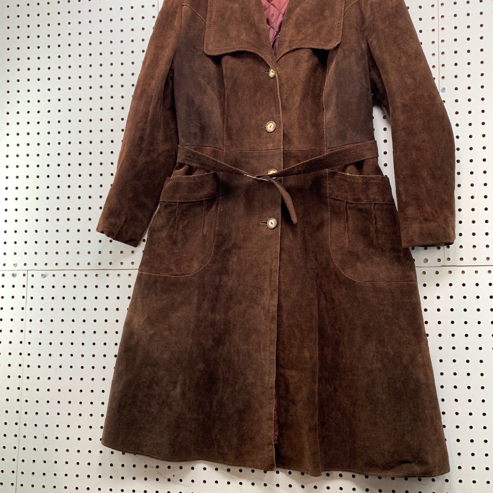 Vintage VINTAGE Suede Leather Trench Coat Womens 15/16 Brown Belted Quilt Lined Heavy Size XXL / US 16-18 / IT 52-54 - 3 Thumbnail