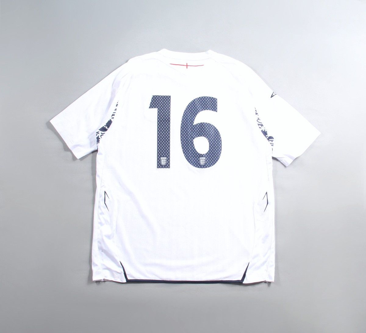 Umbro Umbro x England Vintage Soccer Football Jersey Tee Shirt XL Size US XL / EU 56 / 4 - 3 Thumbnail