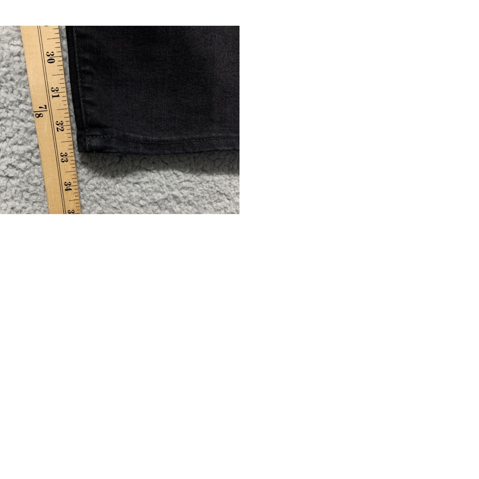 Old Navy Old Navy Womens Black Jeans Sz 18 Slim Straight Stretch High Rise Distressed NWT Size 40" / US 18 - 9 Thumbnail