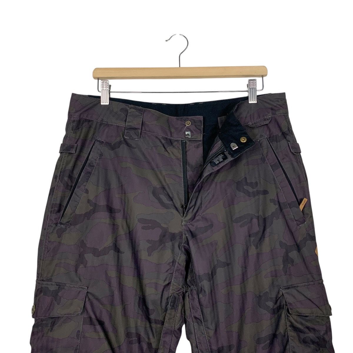 DC DC Camouflage Skiwear Pant Size US 34 / EU 50 - 9 Thumbnail