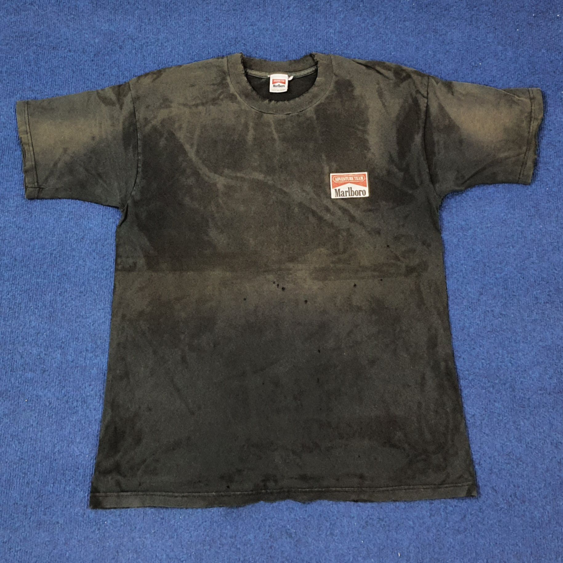 Marlboro × Vintage Vintage Marlboro Adventure Team Tshirt Size US L / EU 52-54 / 3 - 3 Thumbnail