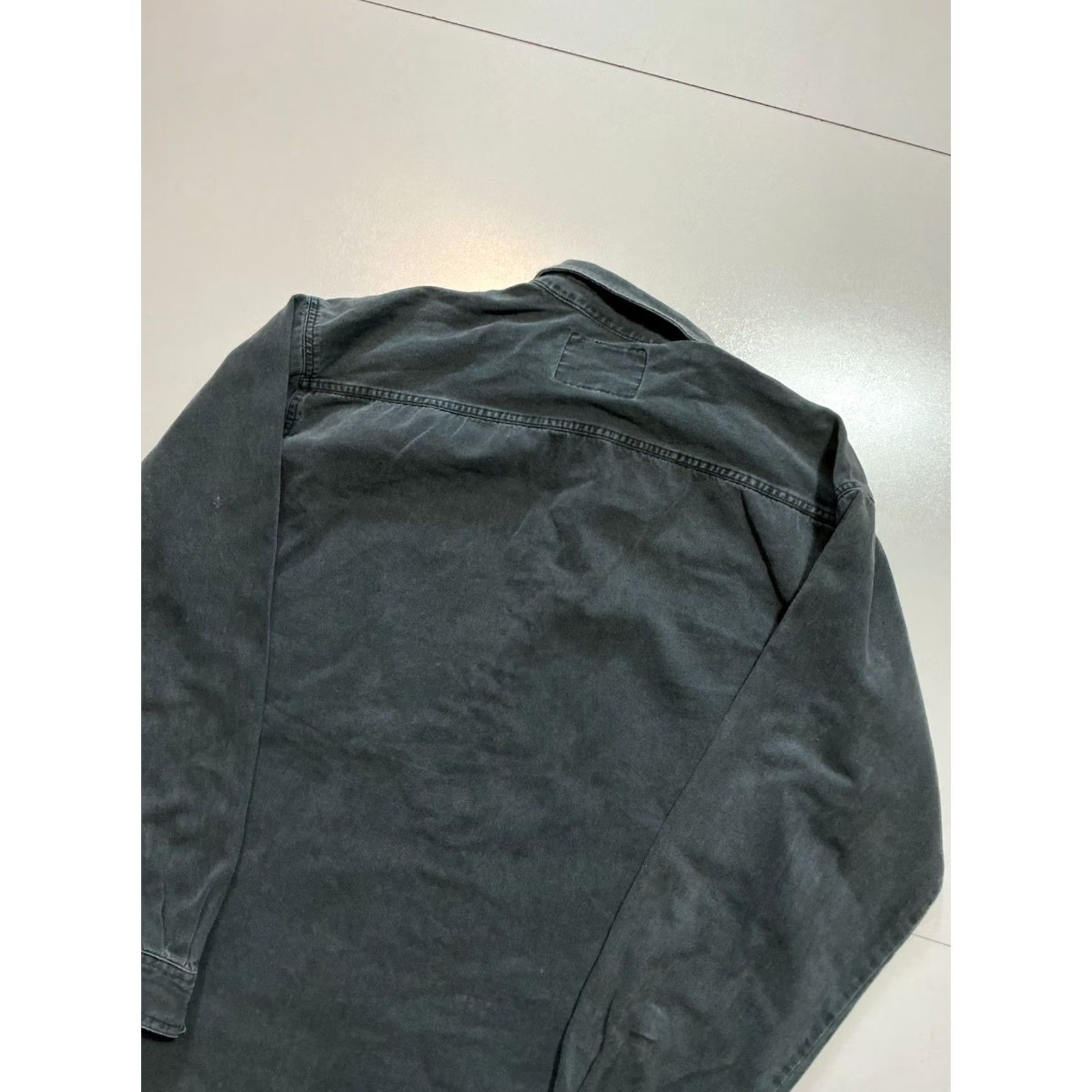 Levi's VINTAGE Levi's Modern Authentics Black Workwear Button-Front L/S Shirt M (1990s) Mens Size US M / EU 48-50 / 2 - 4 Thumbnail