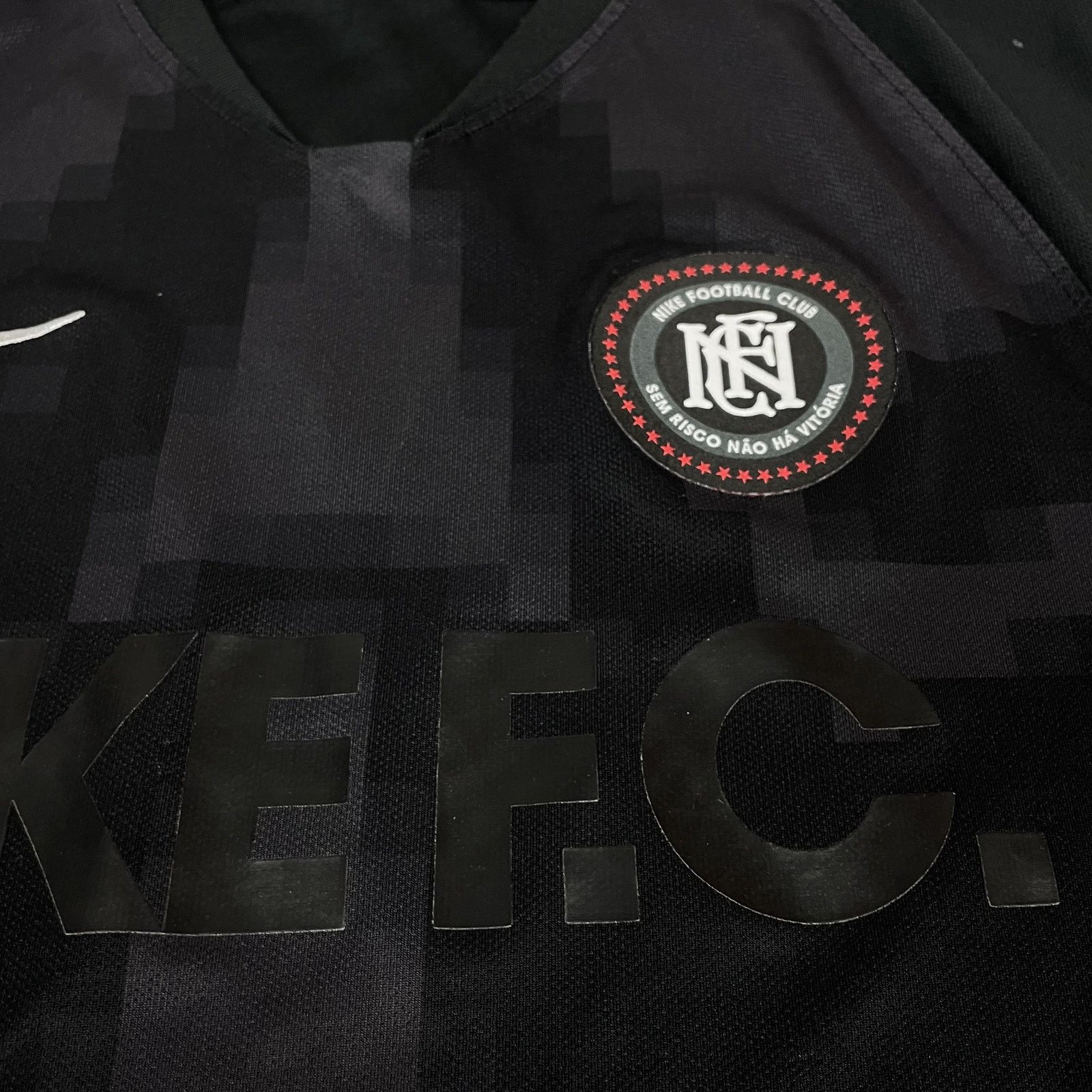 Nike Nike Dri-Fit Men's Black V-Neck Short Sleeve F.C. Jersey M Size US M / EU 48-50 / 2 - 4 Thumbnail