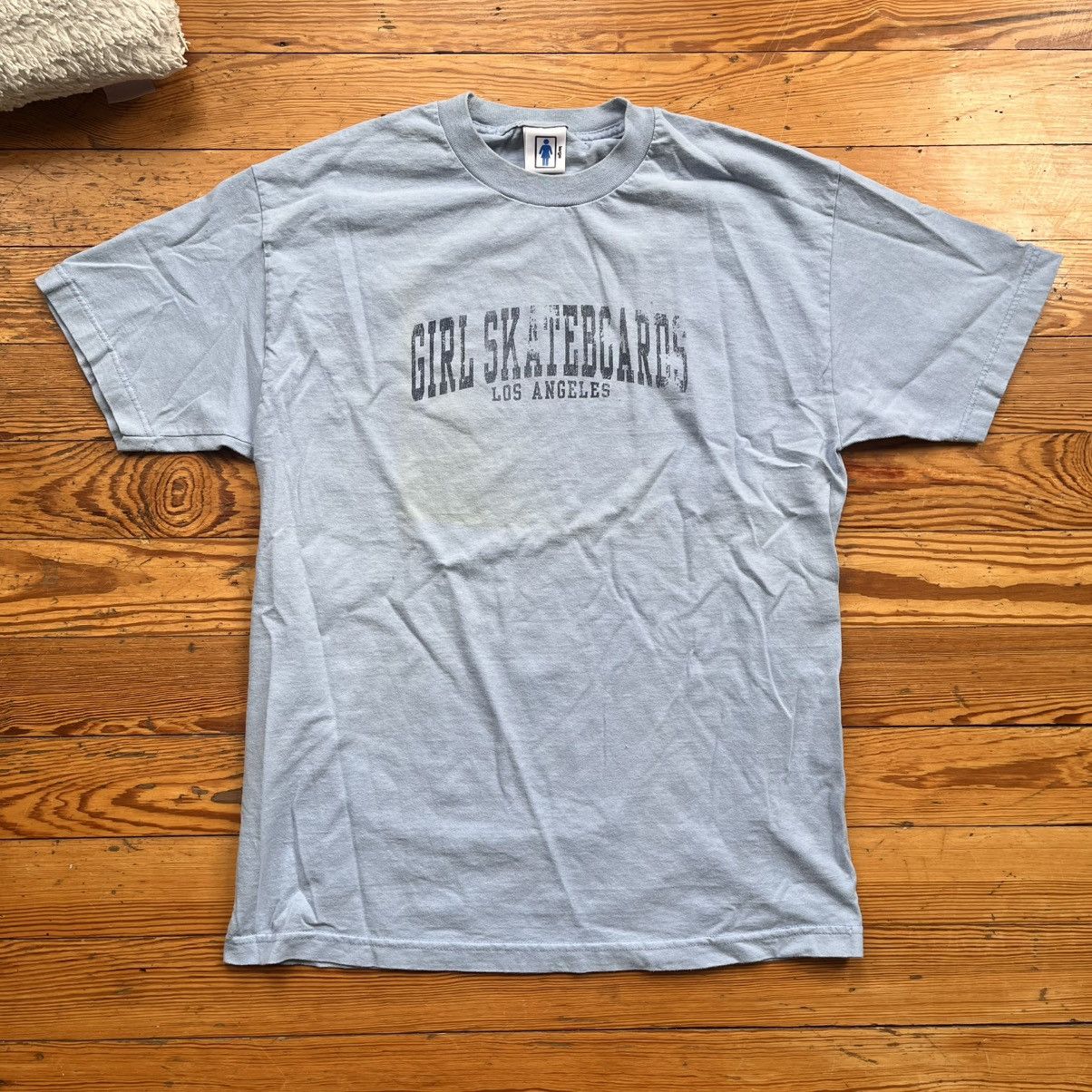 Girl Skateboards Vintage Girl Skateboards Large Baby Blue Skate T-Shirt OG Size US L / EU 52-54 / 3 - 1 Thumbnail