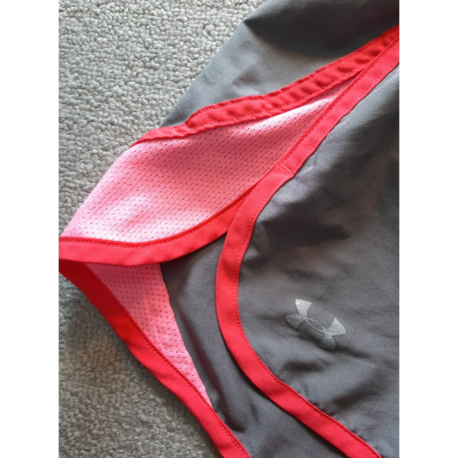 Under Armour Under Armour Heat Gear Shorts Juniors M Women's Multicolor Sweat Short Athletic M Size 32" / US 10 / IT 46 - 2 Thumbnail