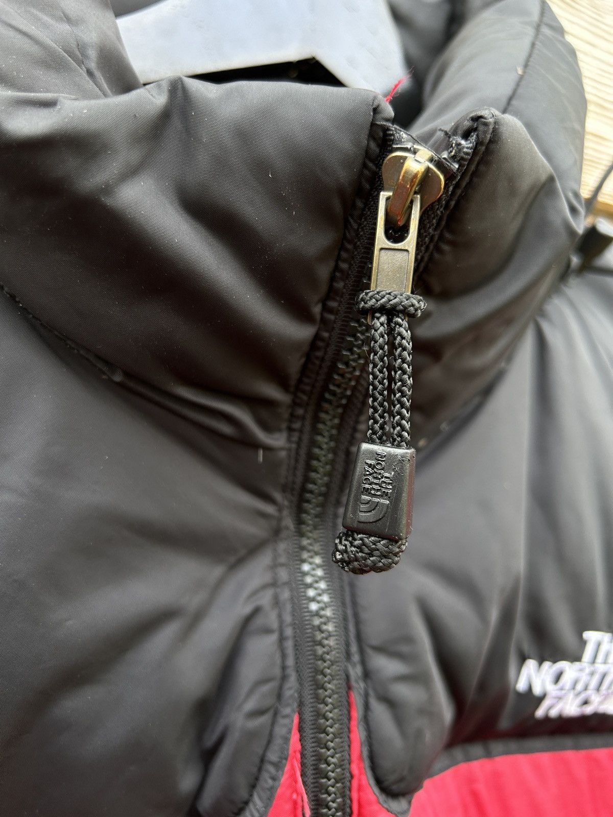 The North Face 90s Vintage The North Face 700 Nuptse Puffer Down Jacket Size US L / EU 52-54 / 3 - 3 Thumbnail