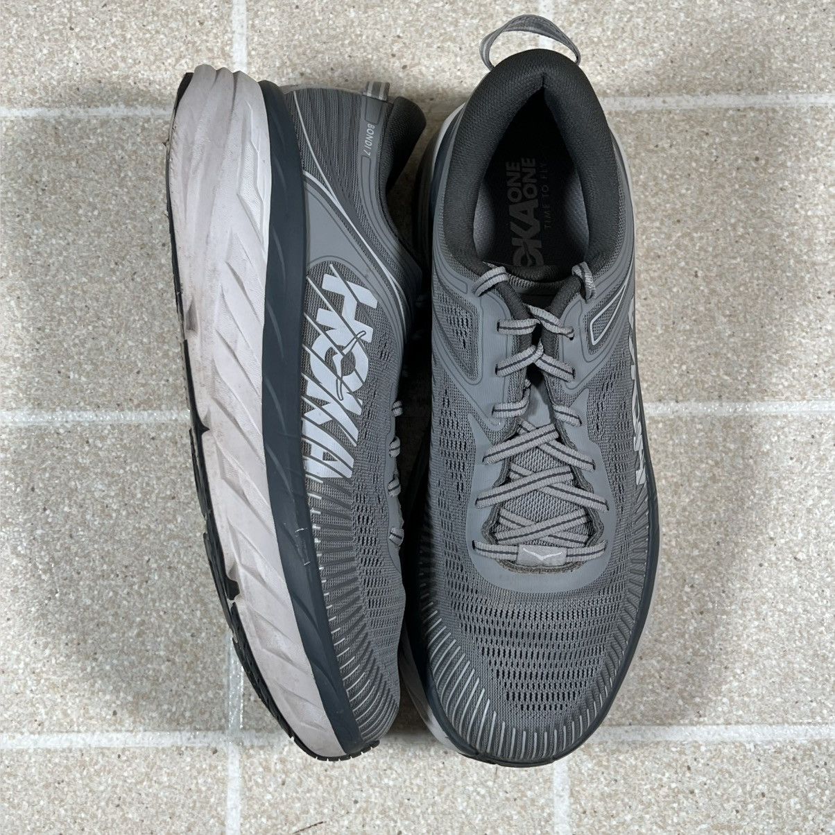 Hoka Hoka One One Sz 10.5 Bondi 7 Grey Gym Running Shoes Sneakers Size US 10.5 / EU 43-44 - 2 Thumbnail