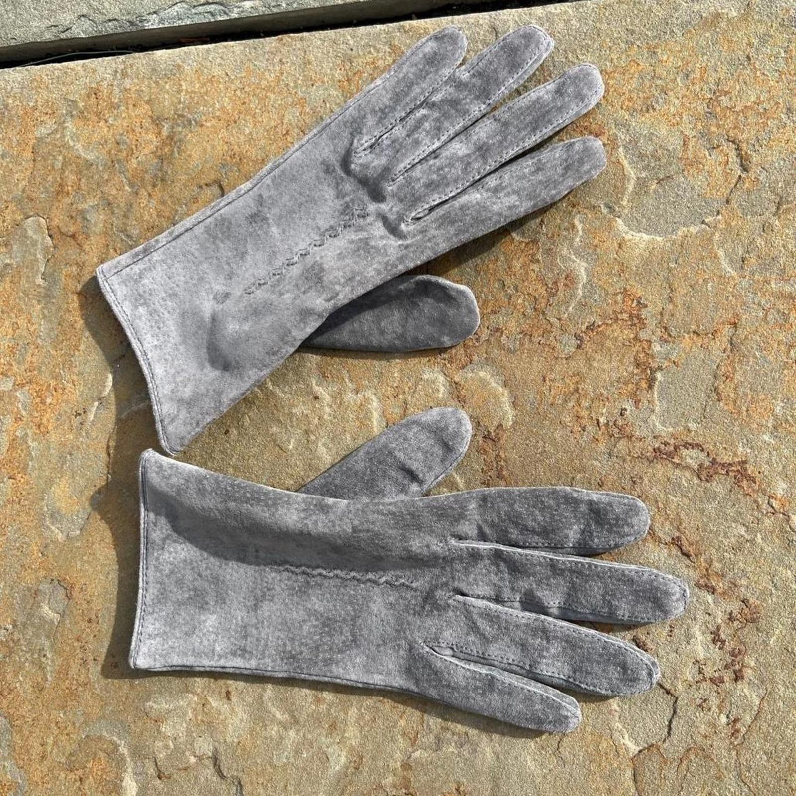 Vintage Vintage 90s Grey Suede Leather Gloves Size ONE SIZE - 2 Thumbnail