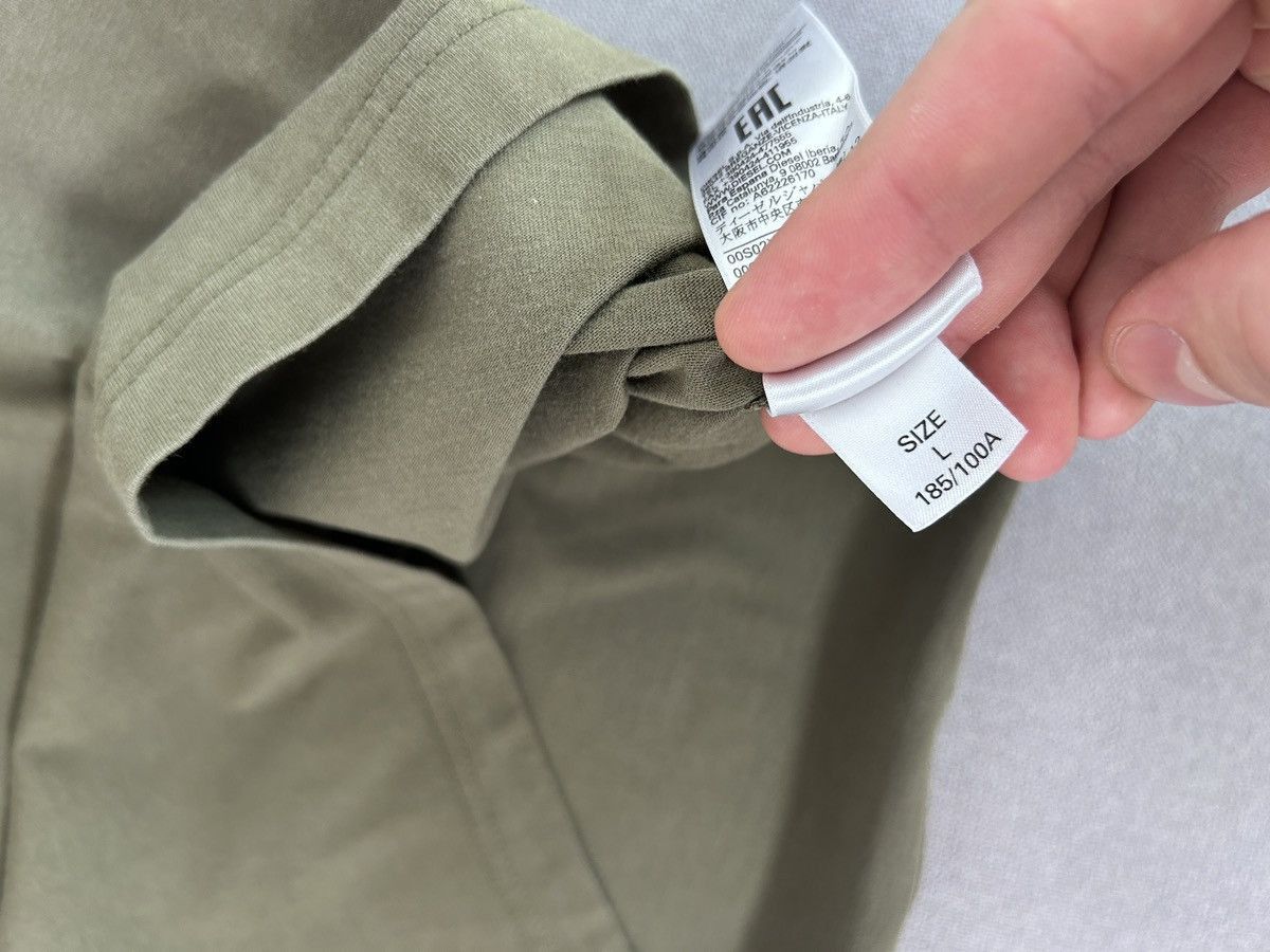 Diesel Vintage Diesel khaki T-Shirt Big Logo Y2K Ultra Rare Item Size US L / EU 52-54 / 3 - 6 Thumbnail