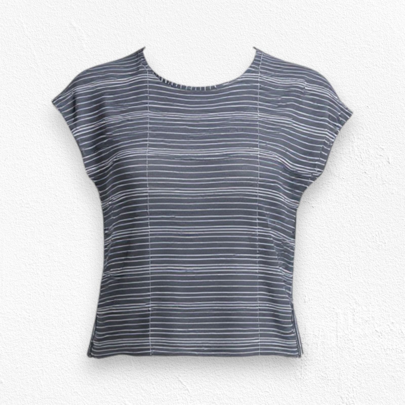 Eileen Fisher Eileen Fisher Black White Linen Boxy Striped Top Size Large Size L / US 10 / IT 46 - 1 Thumbnail