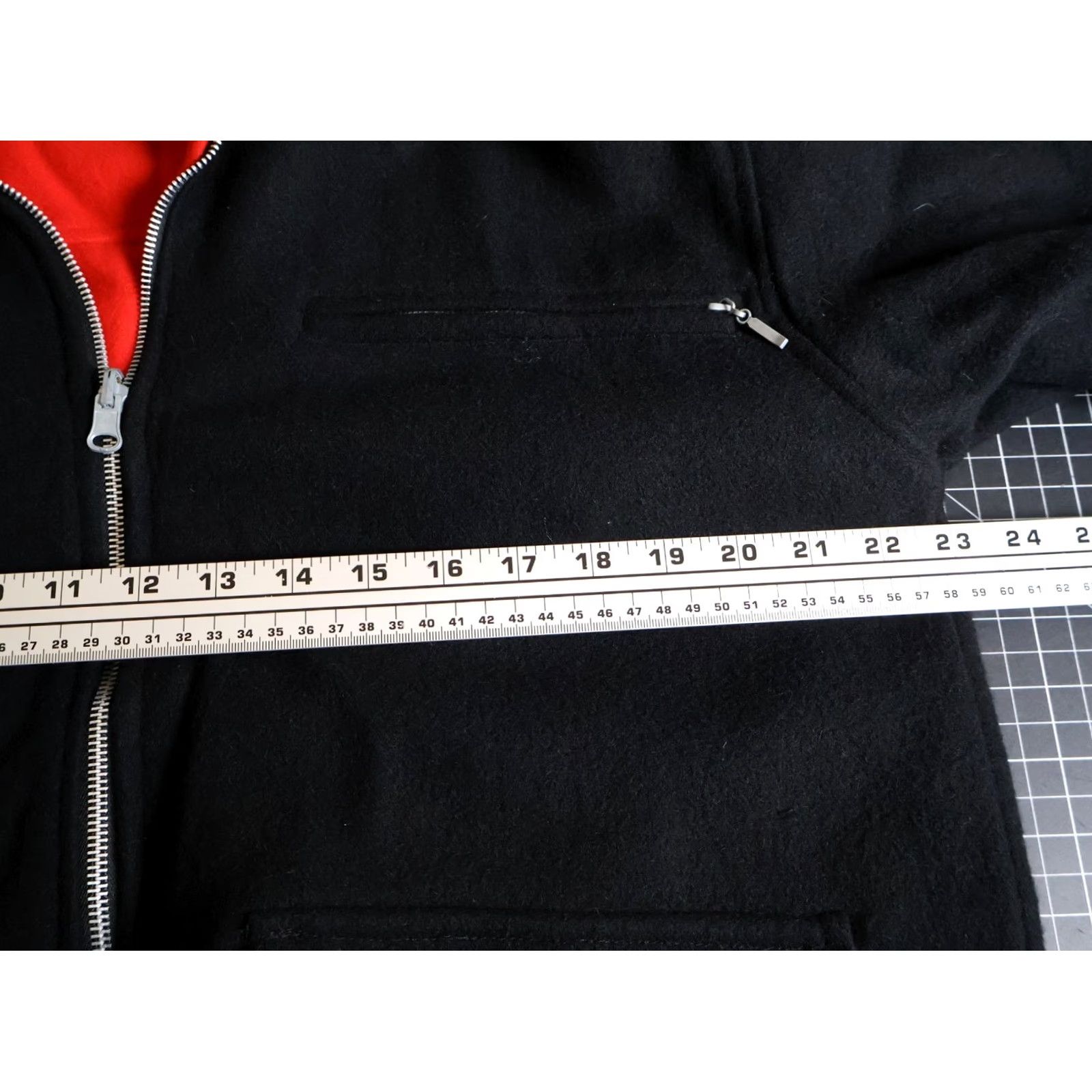 Marlboro Marlboro Reversible Wool Jacket Mens Large Velvet Black Red Oversized VTG Bomber 90s Hipster Retro Full Zip Pockets Size US L / EU 52-54 / 3 - 7 Thumbnail
