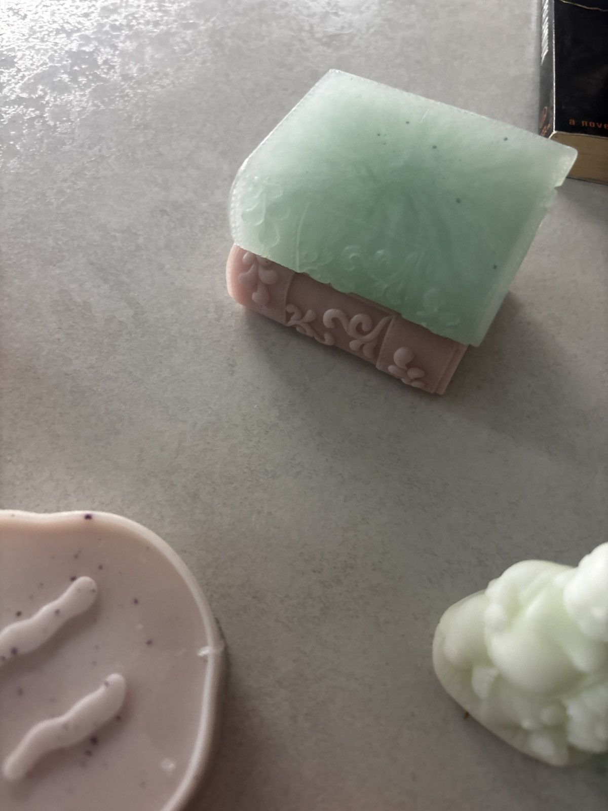 Vintage multiple different bars of soap Size ONE SIZE - 2 Thumbnail