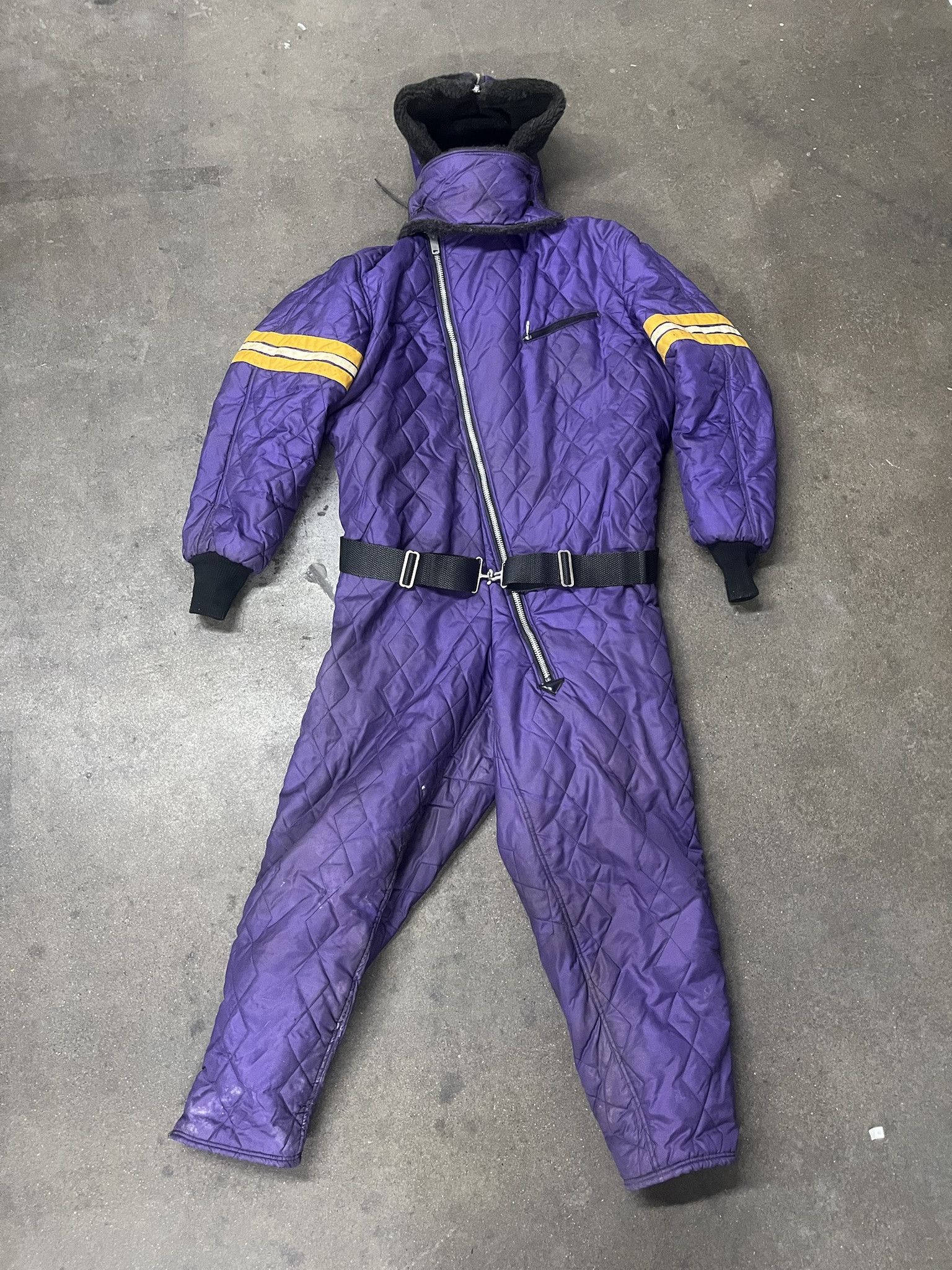 Vintage 1980s Purple Quilted Vikings One Piece Full ZIp Snow Suit Size XL