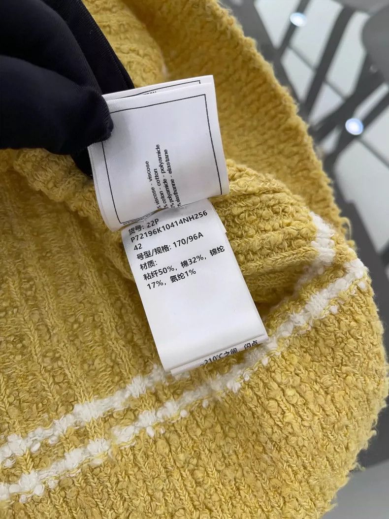 Chanel Chanel Preview Series Yellow Knitted Vest Size M / US 6-8 / IT 42-44 - 5 Thumbnail