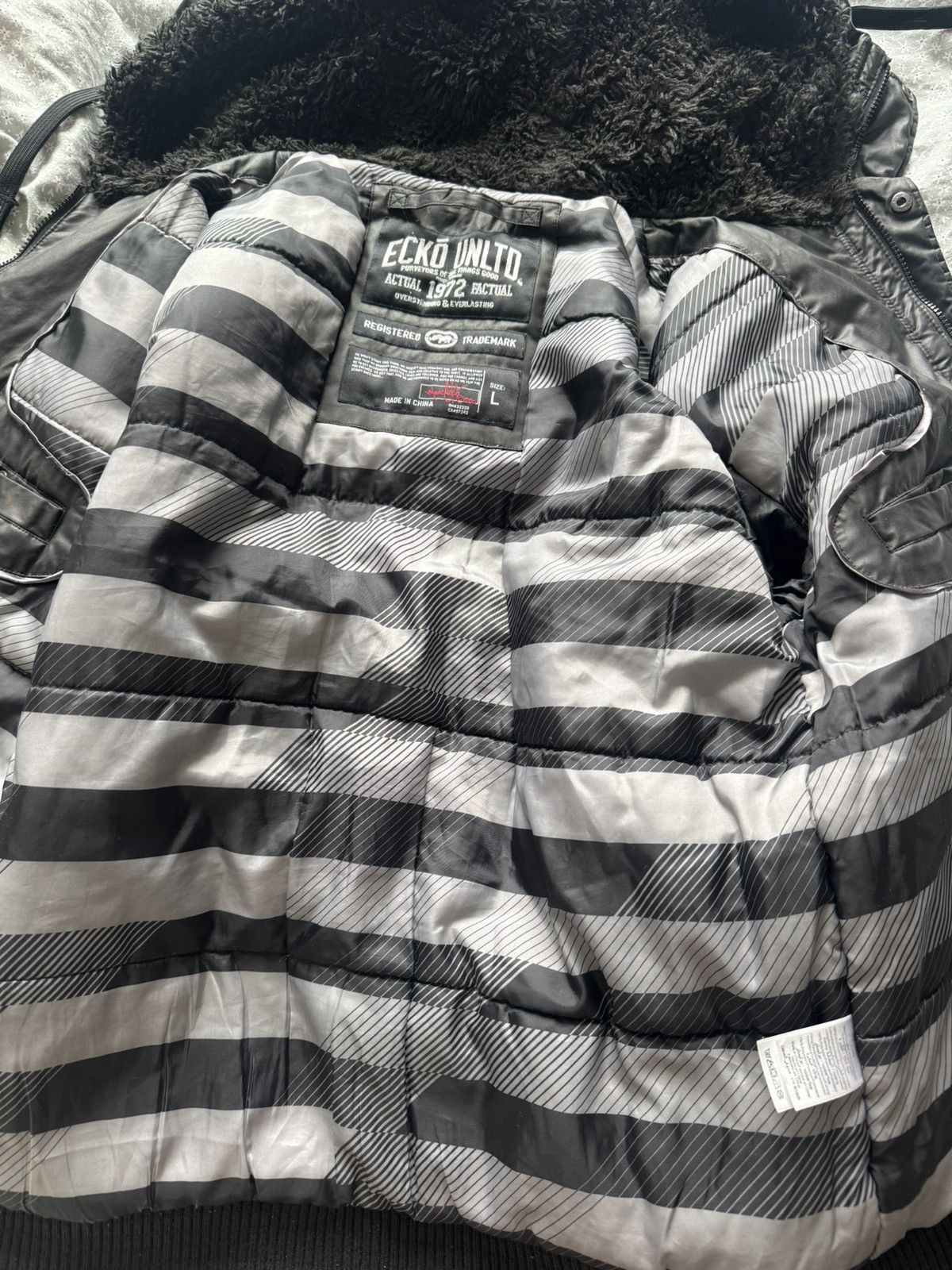 Ecko Unltd. Ecko Unltd Waxed Jacket Winter Fur Rap Baggy Streetwear Size US L / EU 52-54 / 3 - 8 Thumbnail