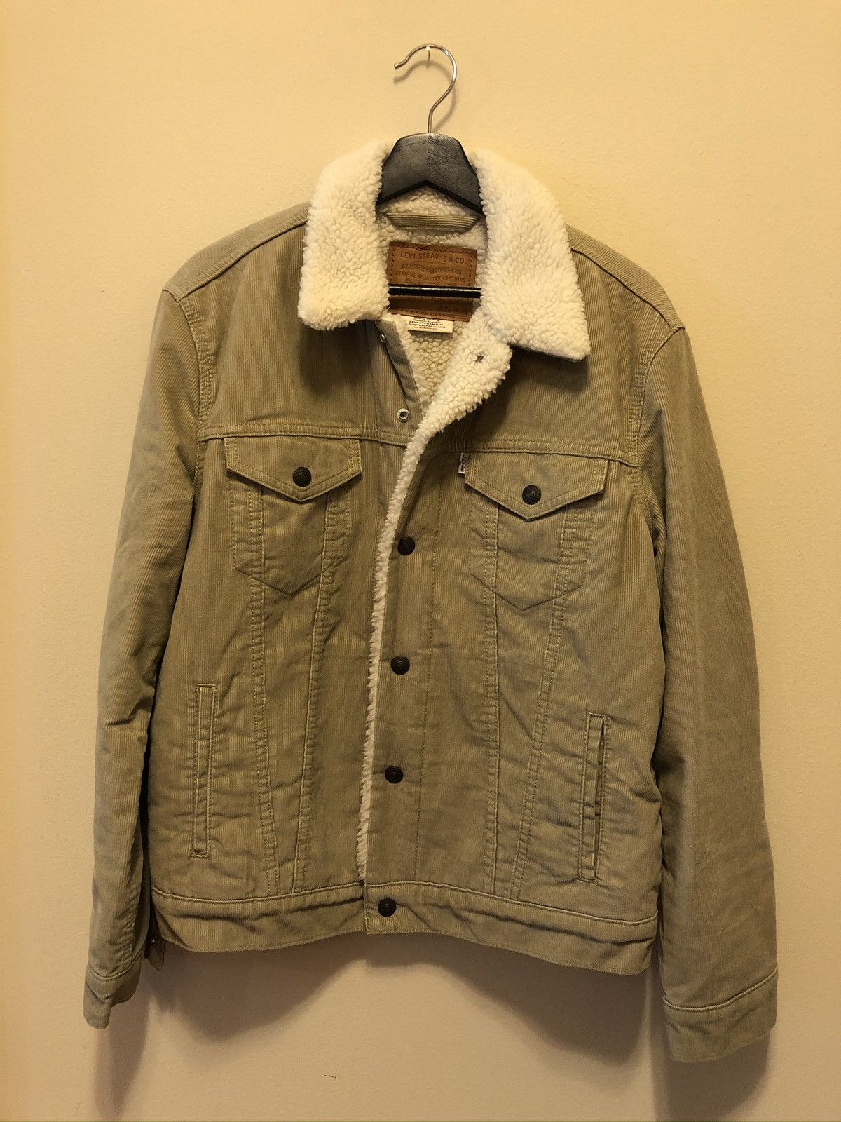 Levi's Beige Corduroy Sherpa Trucker Jacket (M) - Levi’s Premium Size US M / EU 48-50 / 2 - 1 Thumbnail