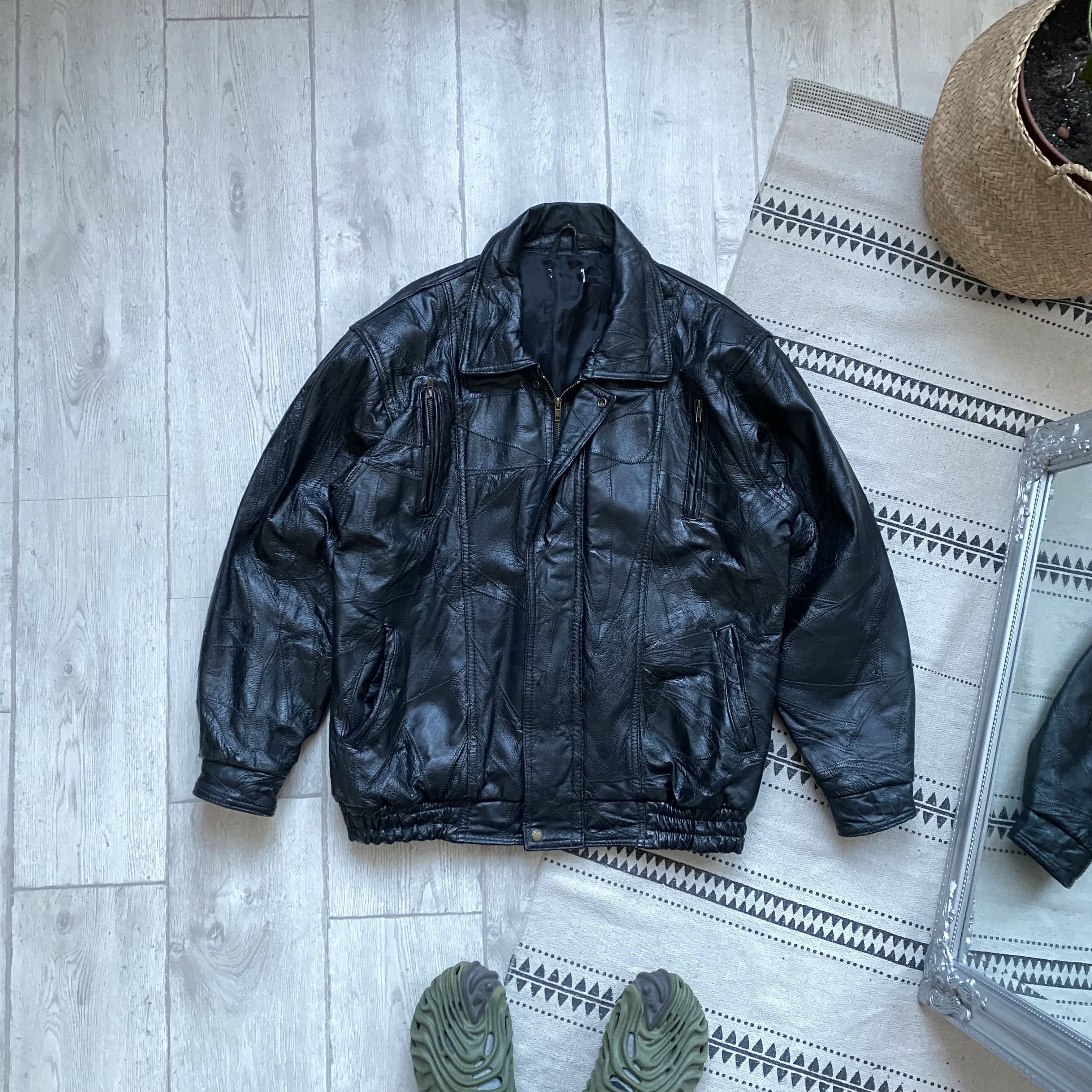 Genuine Leather × Valentino 90s Valentino Fine Leather Vintage