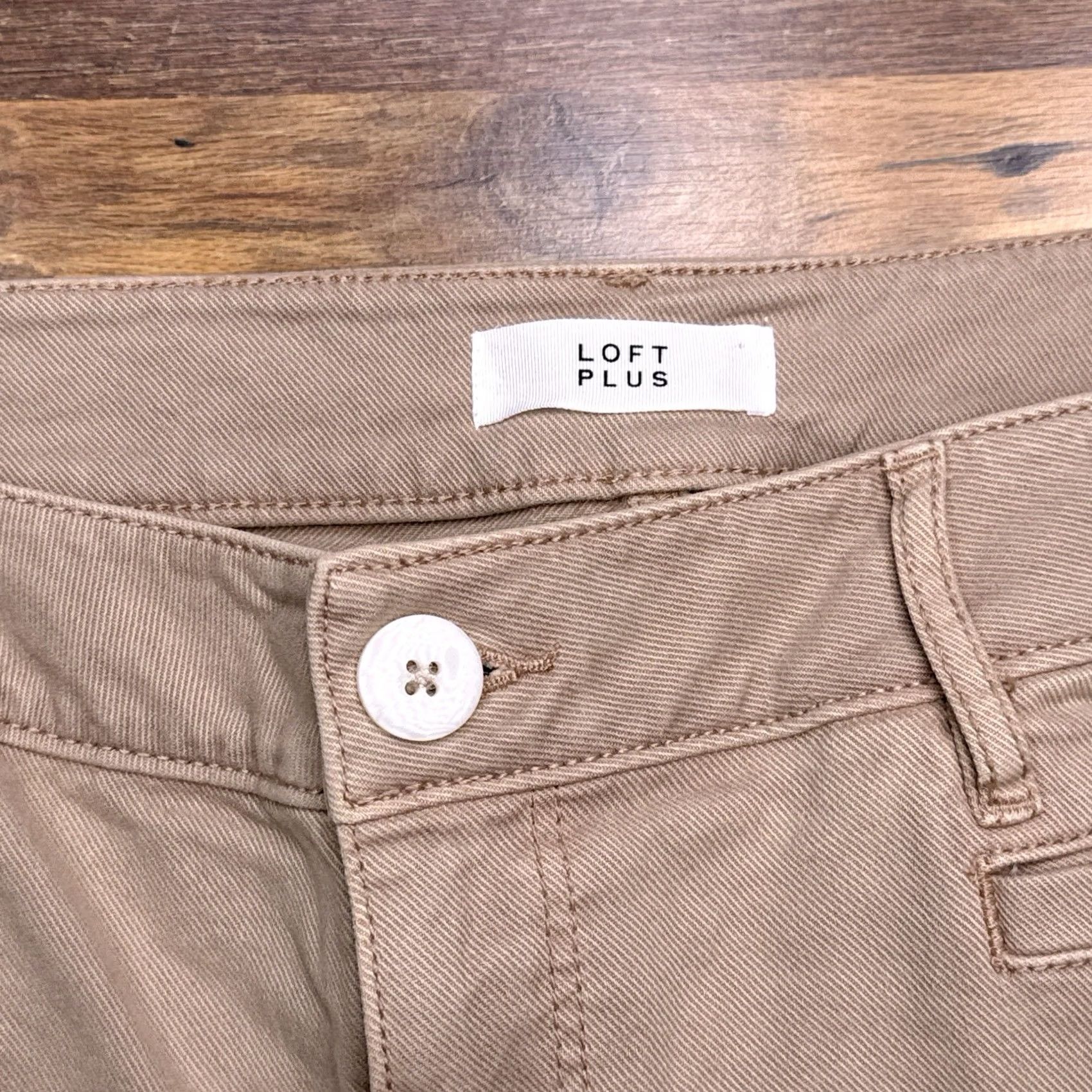 Loft LOFT Jeans Womens 20 Plus High Waist Stretch Wide-Leg 5-Pocket Denim Brown 23in Inseam Size 42" / US 20 - 4 Thumbnail