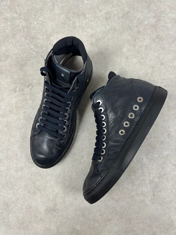 Vintage Cesare Paciotti Navy Eyelet Leather High Sneakers Size US 7 / EU 40 - 6 Thumbnail