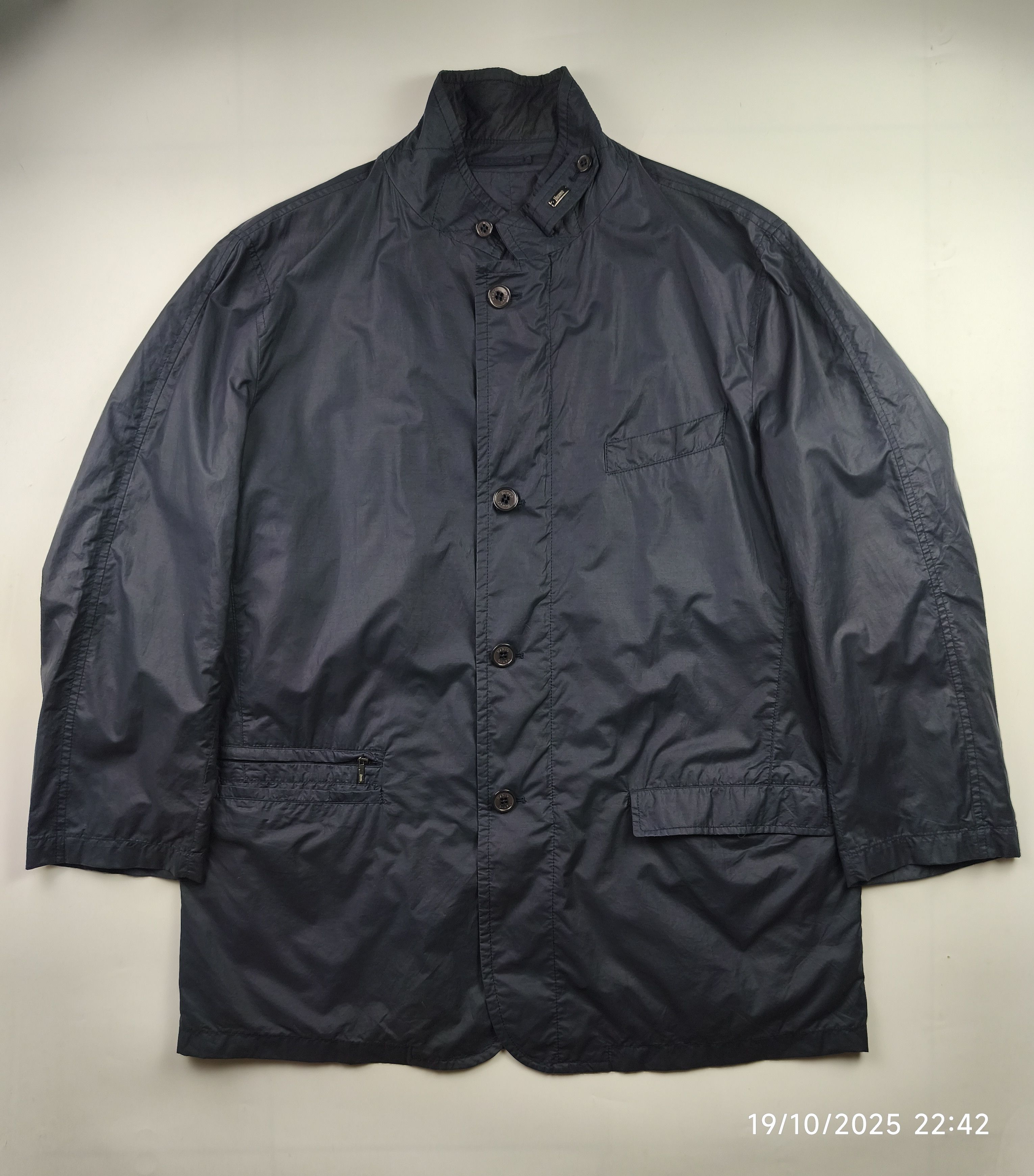 Herno Herno stand up collar light weight jacket Size US L / EU 52-54 / 3 - 1 Thumbnail