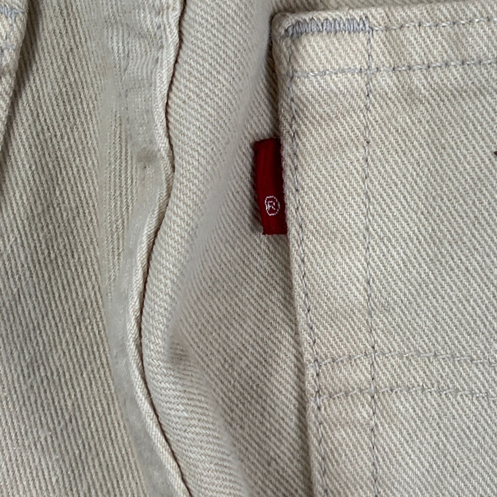 Levi's Vintage 90s Levi’s 550 Relaxed Fit Denim High Rise Irregular Size 36" / US 14 / IT 50 - 8 Thumbnail
