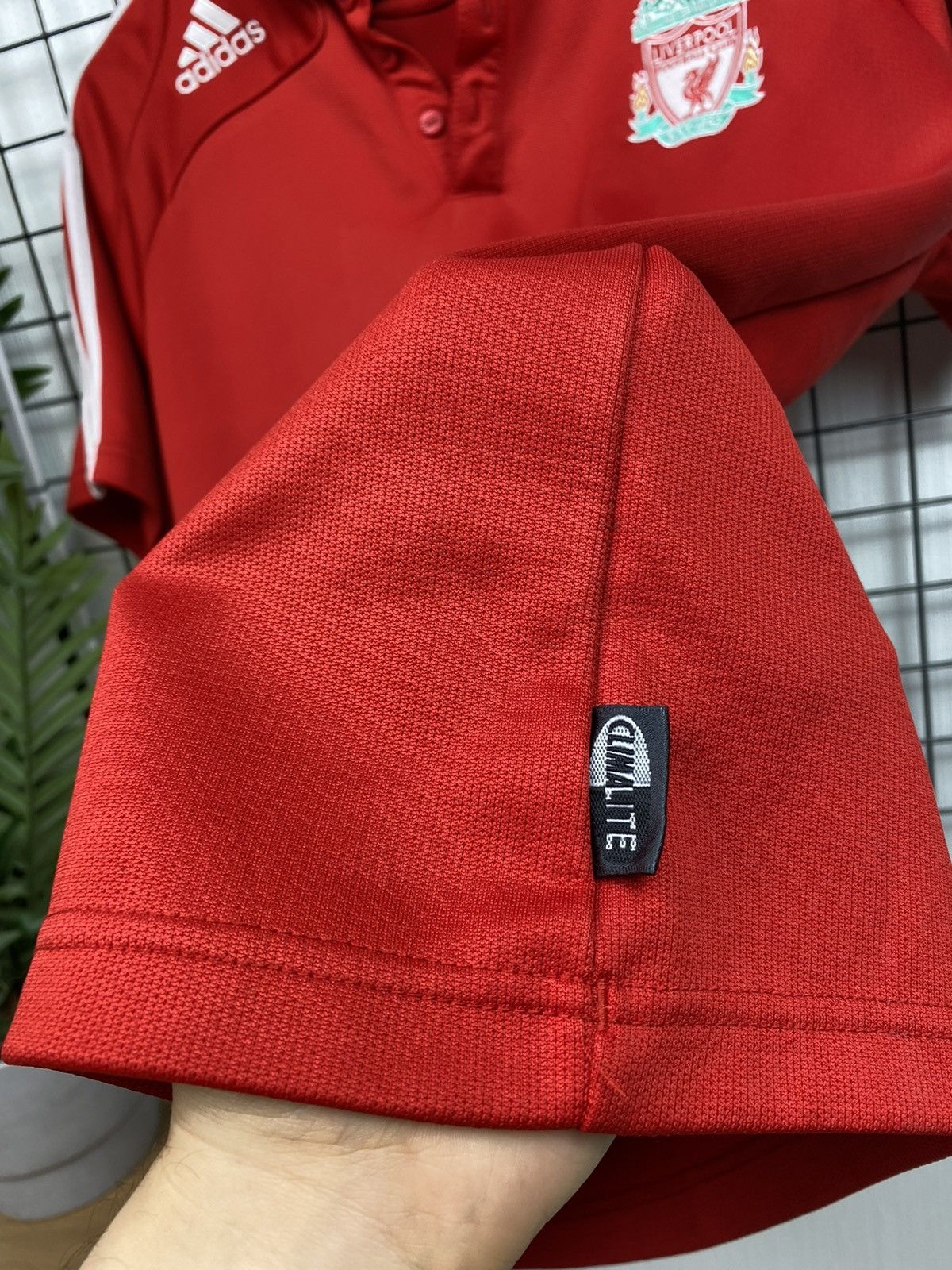 Vintage Adidas 2008 Liverpool Red Carlsberg Polo TShirt Soccer Men M Size US M / EU 48-50 / 2 - 14 Thumbnail