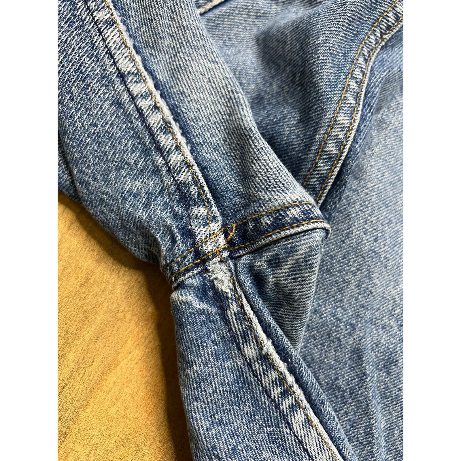Levi's Vintage Levi’s 505 90s Jeans 32x30 Orange Tab Made Mexico Size US 34 / EU 50 - 10 Thumbnail