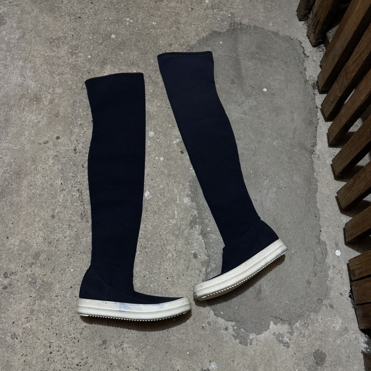 Rick Owens Rick owens drkshdw ramones high socks thigh Size US 5.5 / IT 35.5 - 2 Thumbnail
