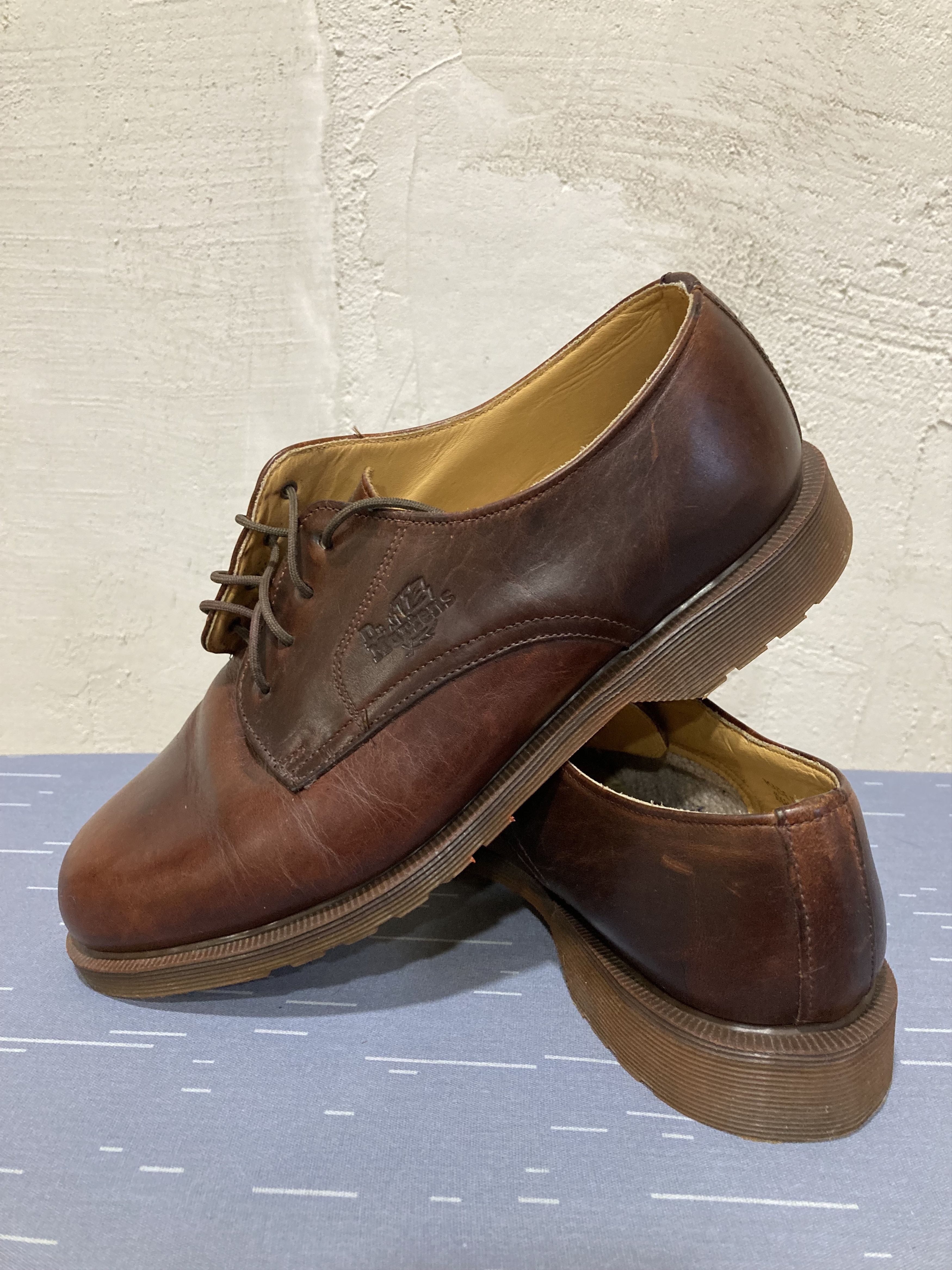 Dr. Martens Rare Vintage Dr. Martens Country Traditions Ladies Shoes Size US 9 / IT 39 - 1 Thumbnail