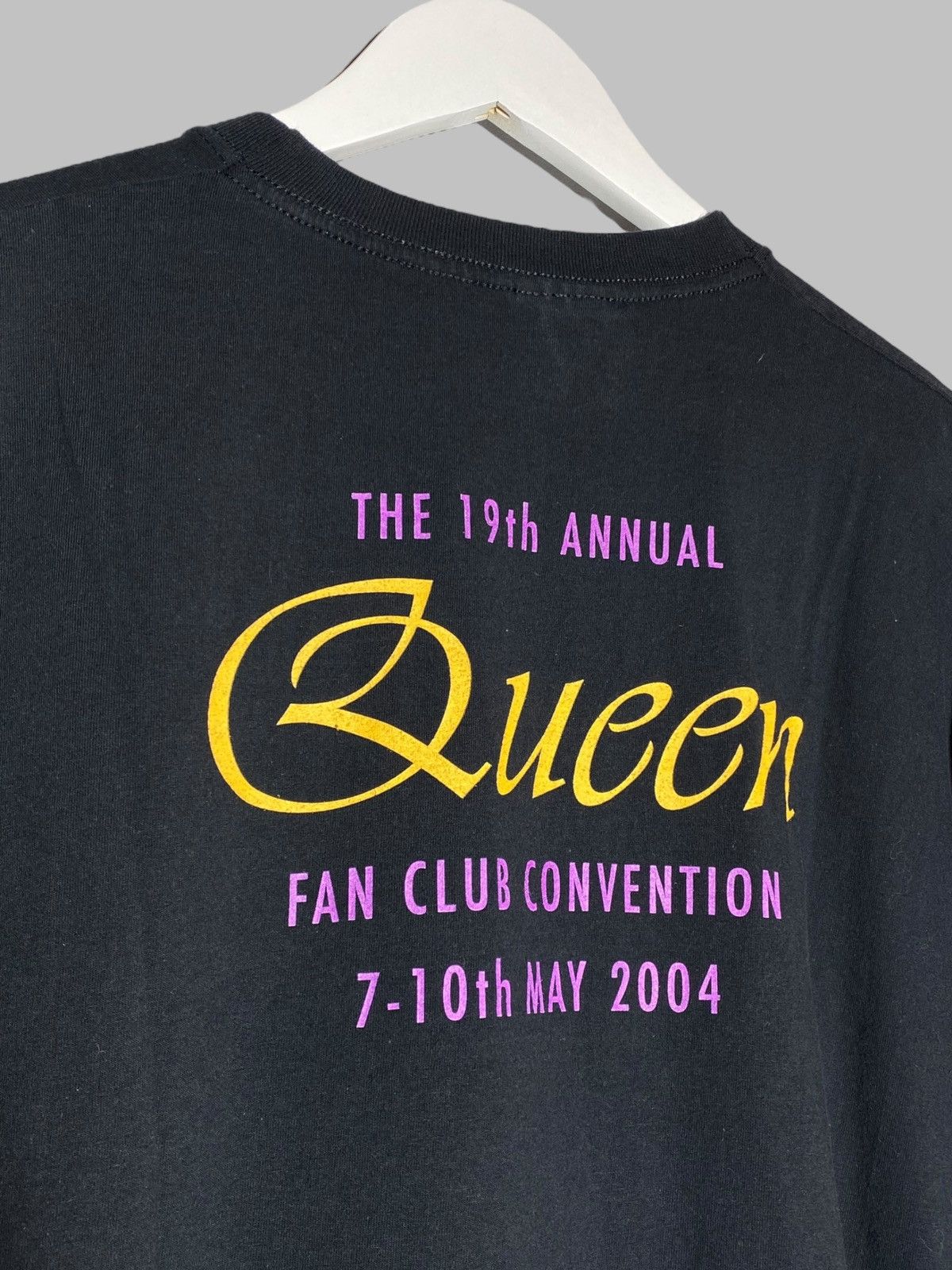 Vintage QUEEN DREAMER’S BALL 2004 FAN TEE VINTAGE BAND SHIRT Size US L / EU 52-54 / 3 - 5 Thumbnail