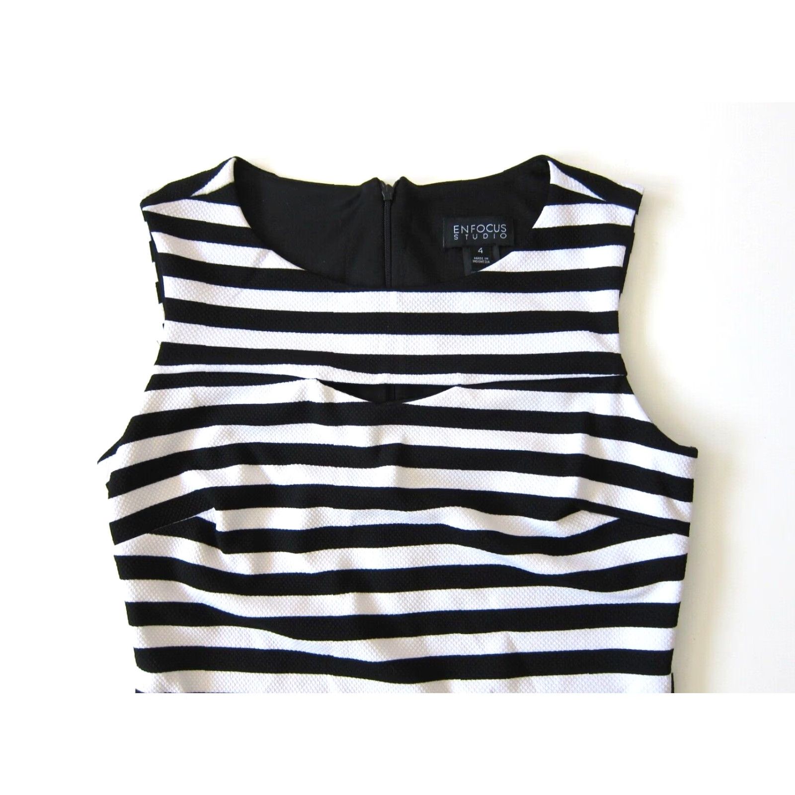 Vintage En Focus Studio Dress Sleeveless A-Line Sheath Stretch Black White Stripe Knee Length 4 Women's Size S / US 4 / IT 40 - 3 Thumbnail