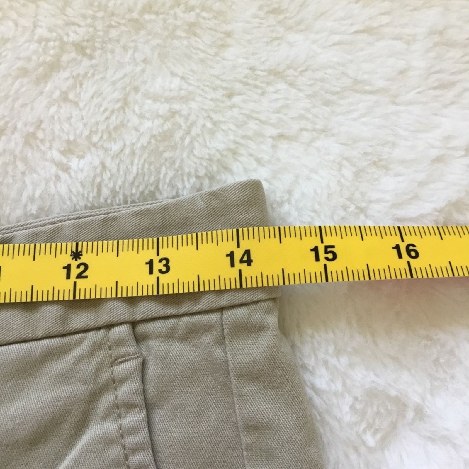 Old Navy Old Navy Beige Ultimate Straight Khaki Pants Size US 28 / EU 44 - 13 Thumbnail