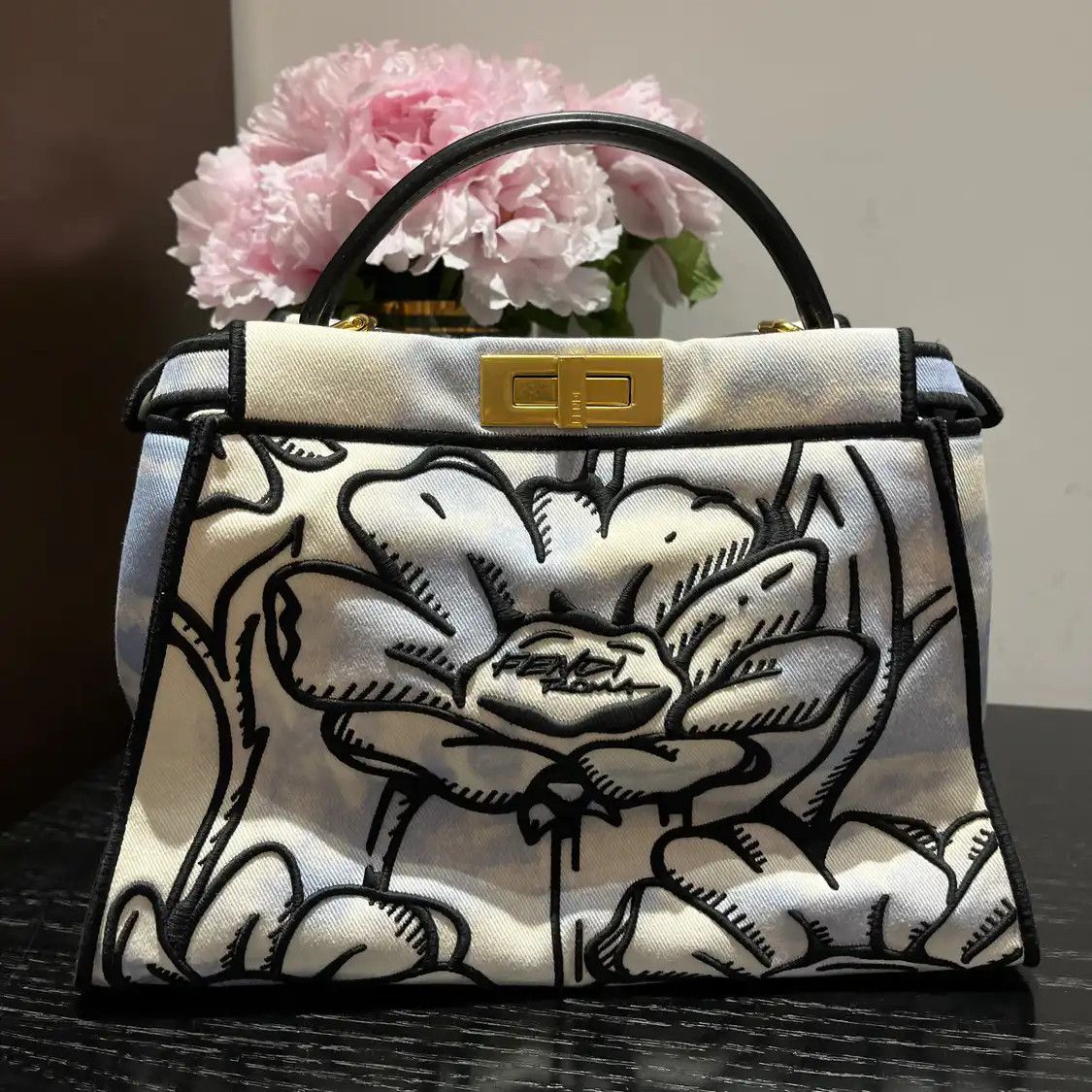 Fendi FENDI Peekaboo Medium multi-color fabric handbag Size ONE SIZE - 1 Thumbnail