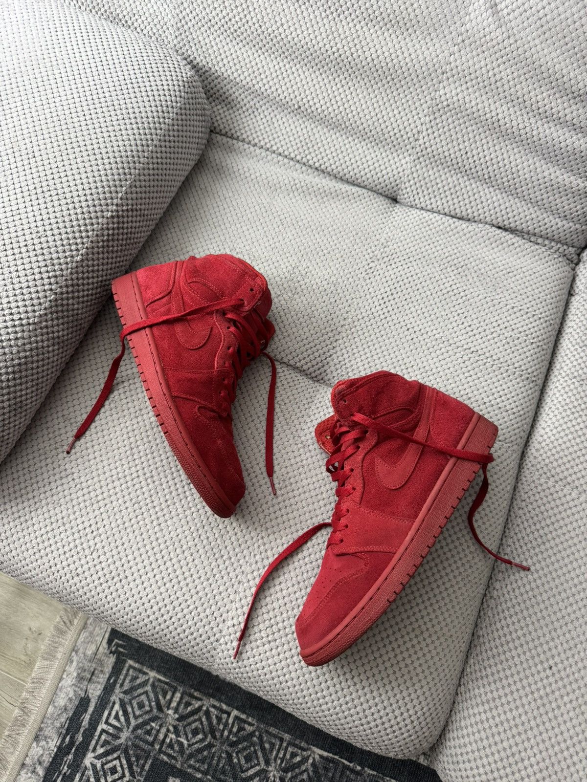 Nike Nike Air Jordan 1 Red Suede Size US 11 / EU 44 - 1 Thumbnail