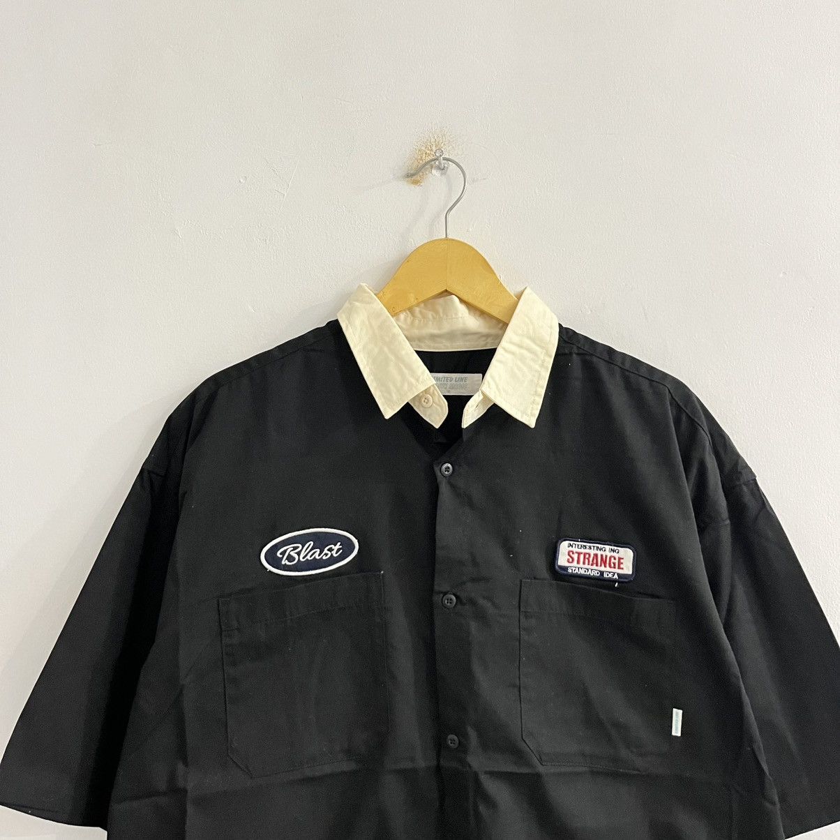 Japanese Brand Limited Line Button Up With Patch Size US L / EU 52-54 / 3 - 2 Thumbnail