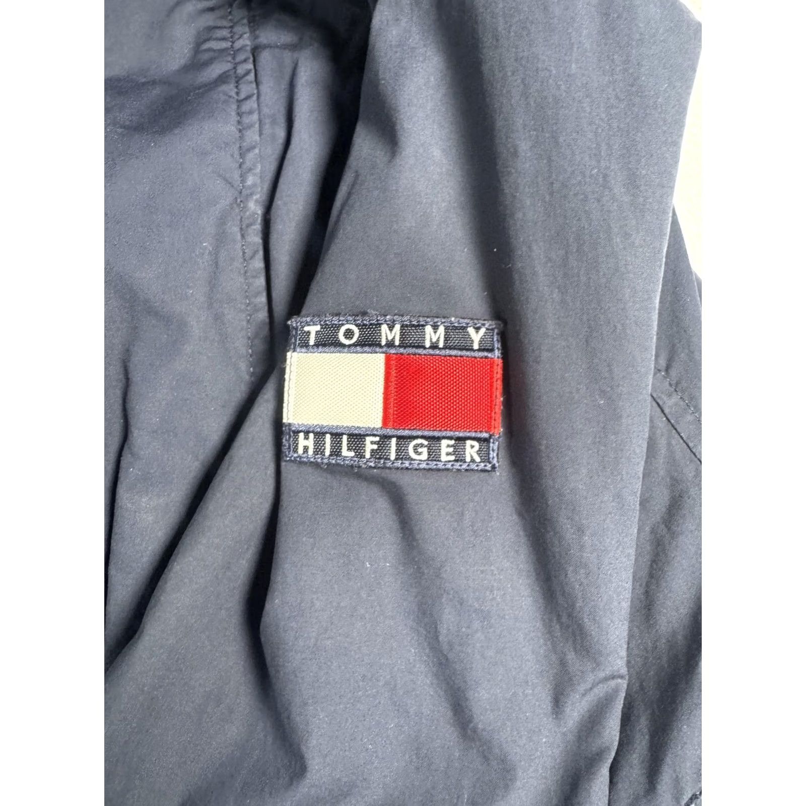 Tommy Hilfiger VINTAGE Tommy Hilfiger Jacket Mens Large Navy Blue Red Fleece Lined Windbreaker 90s Size US L / EU 52-54 / 3 - 3 Thumbnail