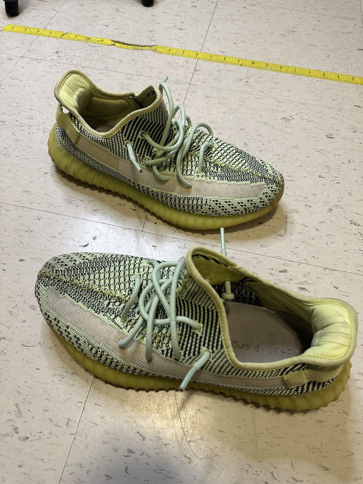 Adidas Yeezy Boost 350 V2 “yeezreel” Size US 10.5 / EU 43-44 - 7 Thumbnail