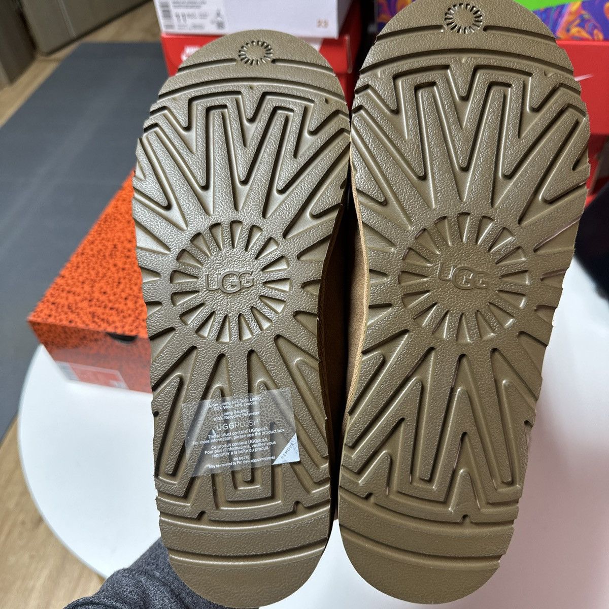 Ugg New Ugg Tasman Chestnut Mens 5950 Size US 11 / EU 44 - 15 Thumbnail