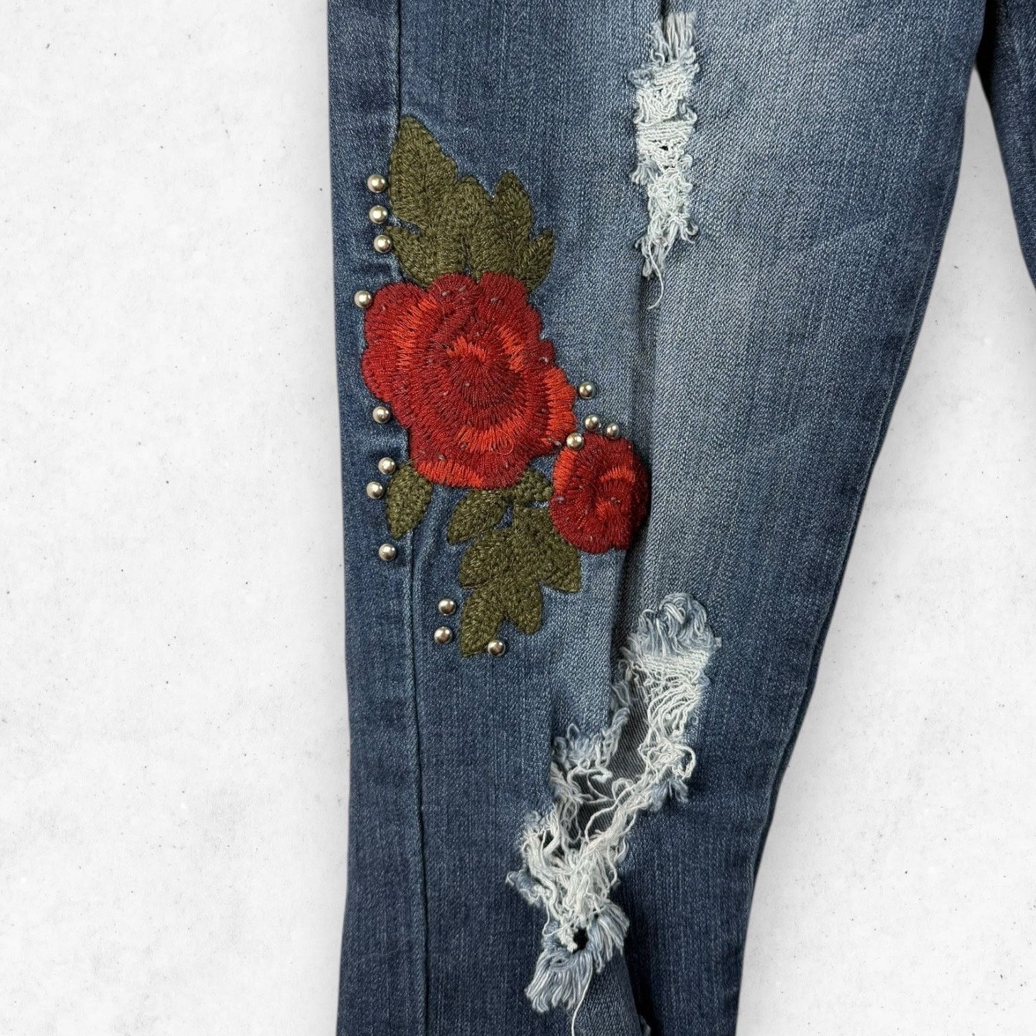Other Cred NY Distressed Embroidery Jeans Women's 0/24 Skinny Size 24" / US 00 / IT 34 - 5 Thumbnail
