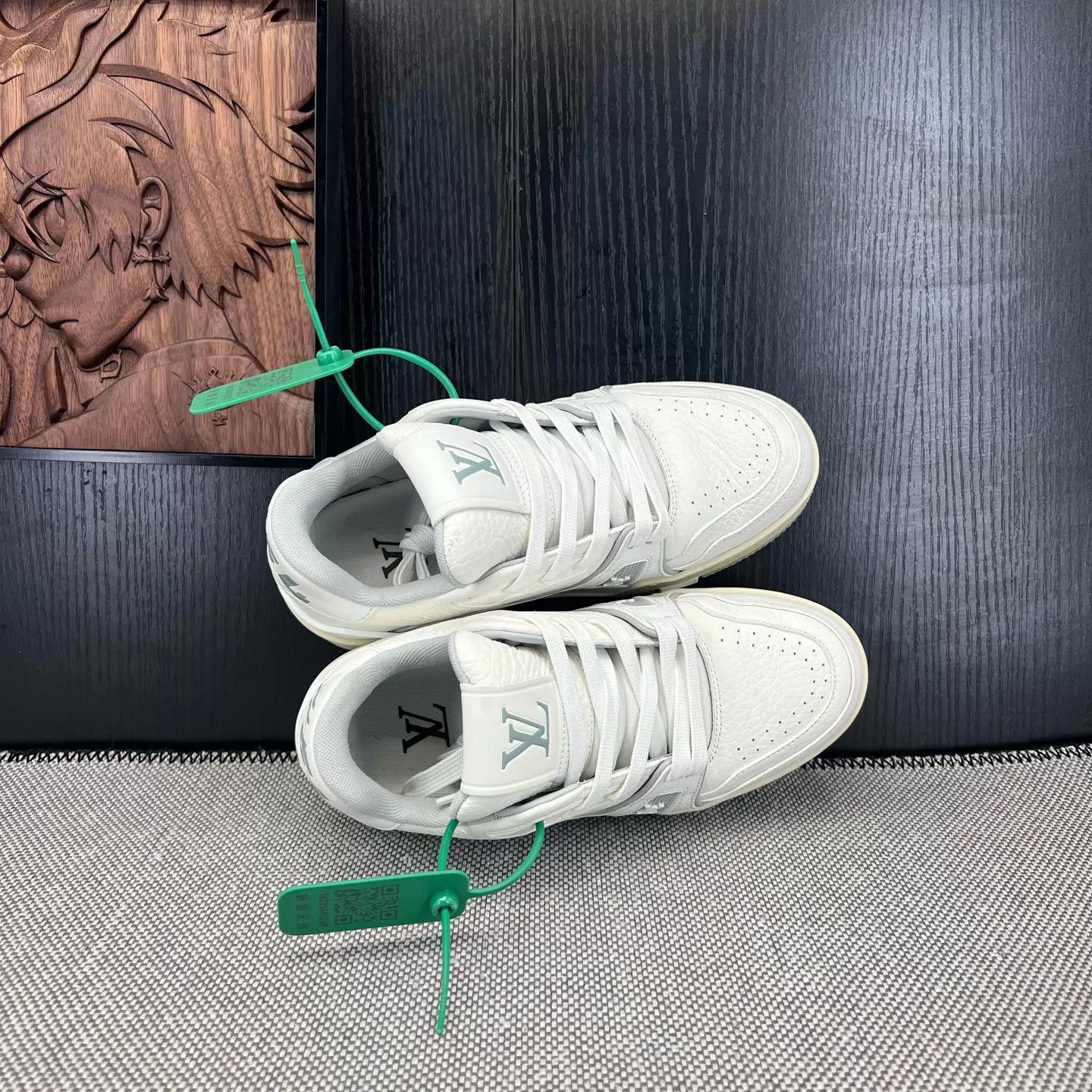 Louis Vuitton LV Trainer White Cement UK1.5 Worn 2x Original Box Size US 4 / IT 34 - 7 Thumbnail