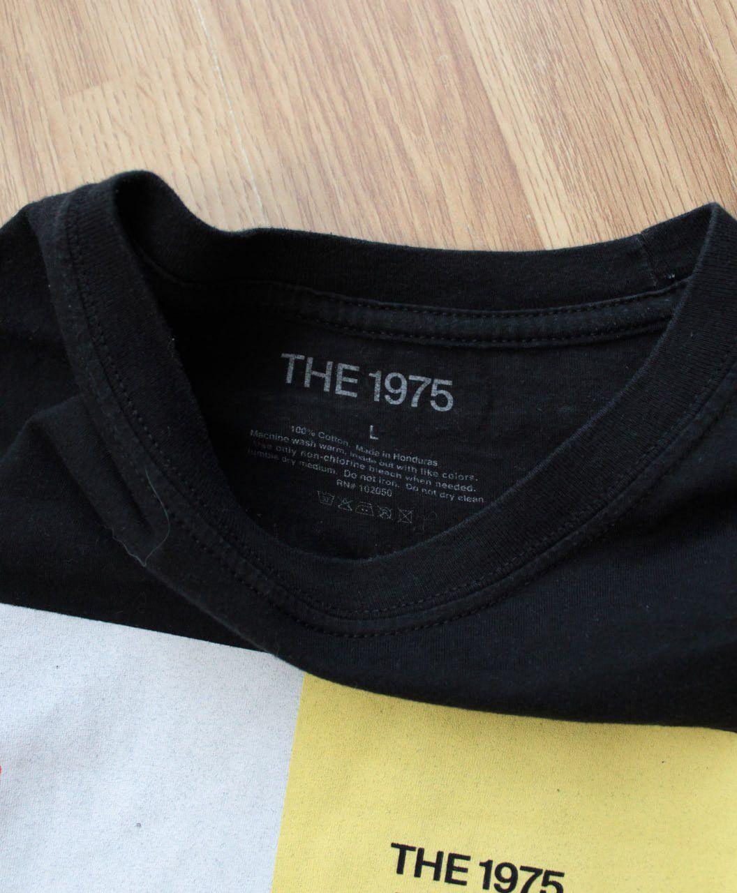 Band Tees 🔥 The 1975 A Brief Inquiry Into Online Relationships T Shirt Size US L / EU 52-54 / 3 - 3 Thumbnail