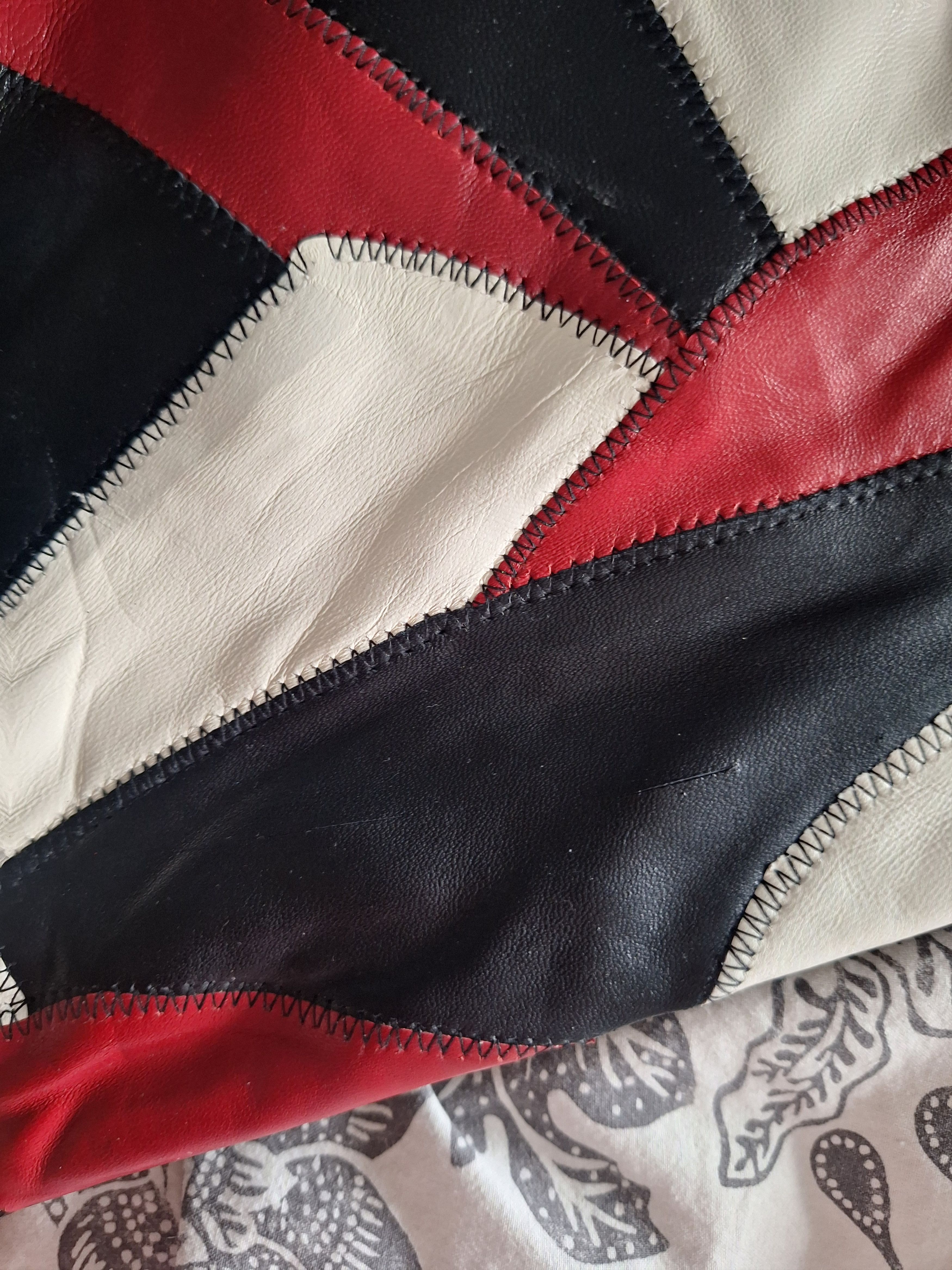 Vintage Patchwork leather bag vintage aesthetic coquette Size ONE SIZE - 5 Thumbnail