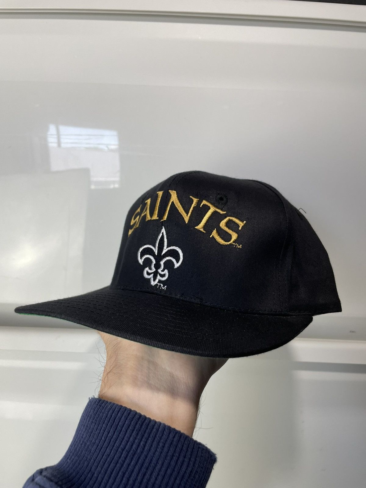 NFL Vintage Saints Hat Script Snapback Black NFL Team 90s Size ONE SIZE - 1 Thumbnail